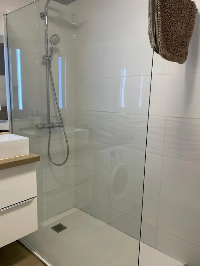 Le Tranquille - Calme - Parking Prive Apartment Ambilly