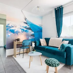 In The Sky - Casa Vostra - Caution 800 Eur & Id Requises - Proche Tramway-frontiere Appartement